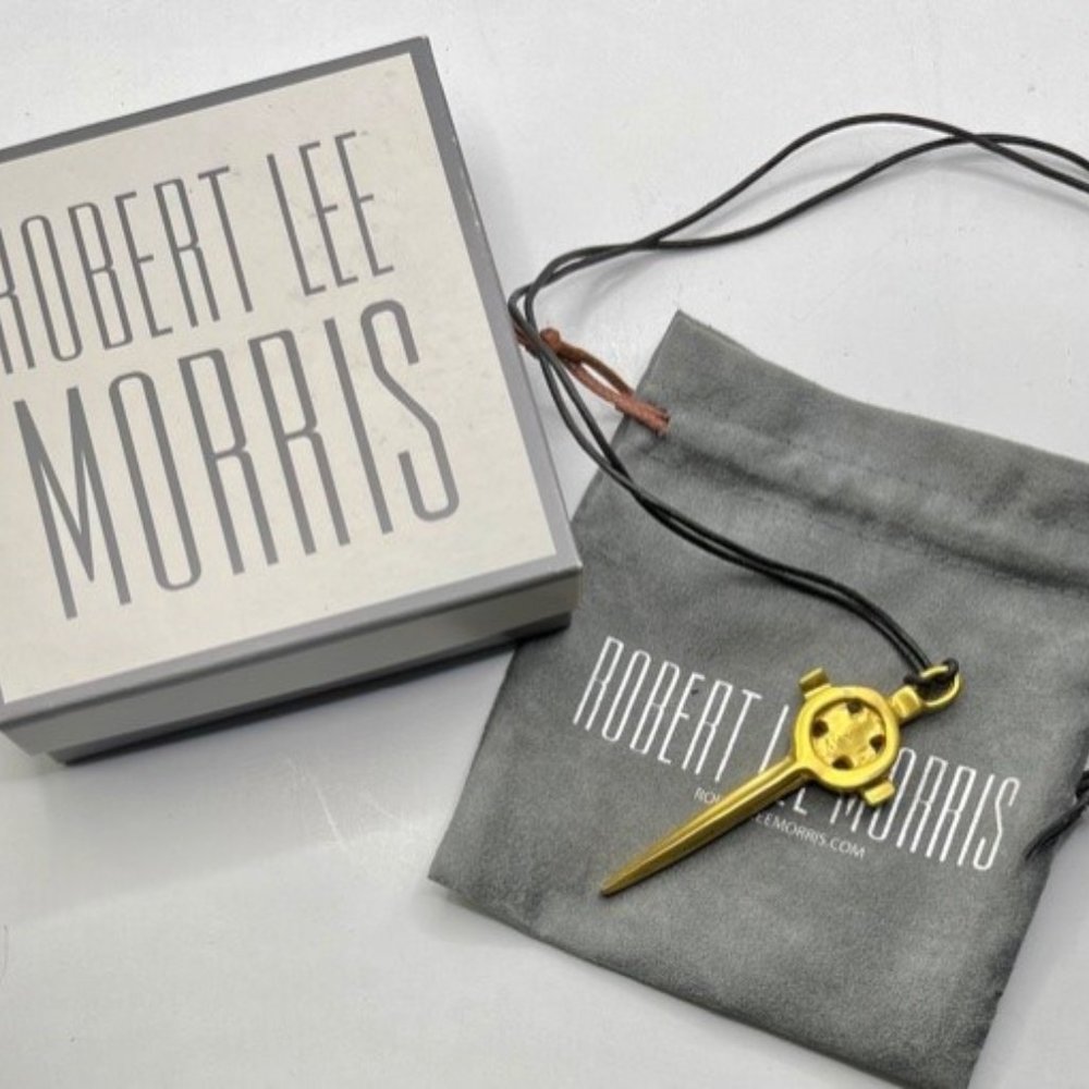 ROBERT LEE MORRIS RLM CROSS CRUX GOLD PLATED SIGNED w/pouch & box